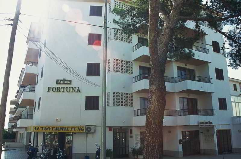 ホテル Fortuna Aptos.